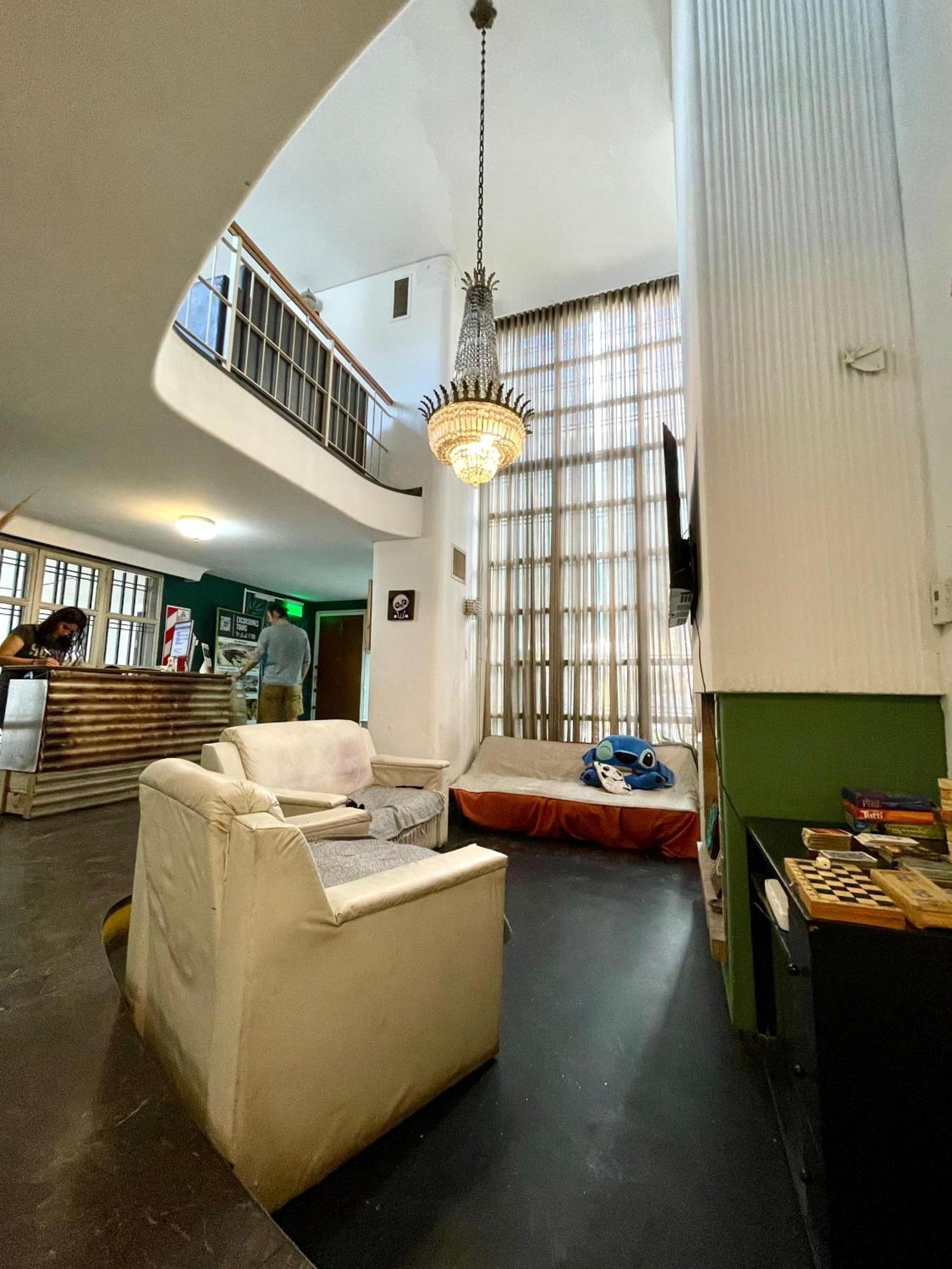 Panda Hostel ميندوزا المظهر الخارجي الصورة
