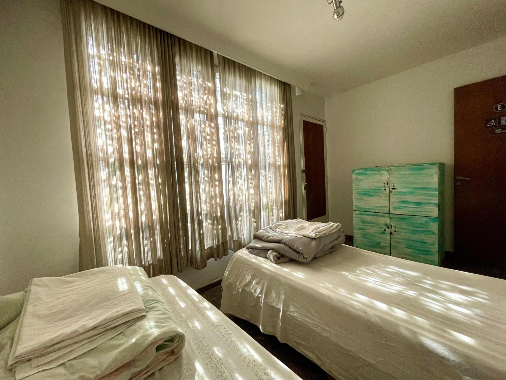 Panda Hostel ميندوزا المظهر الخارجي الصورة