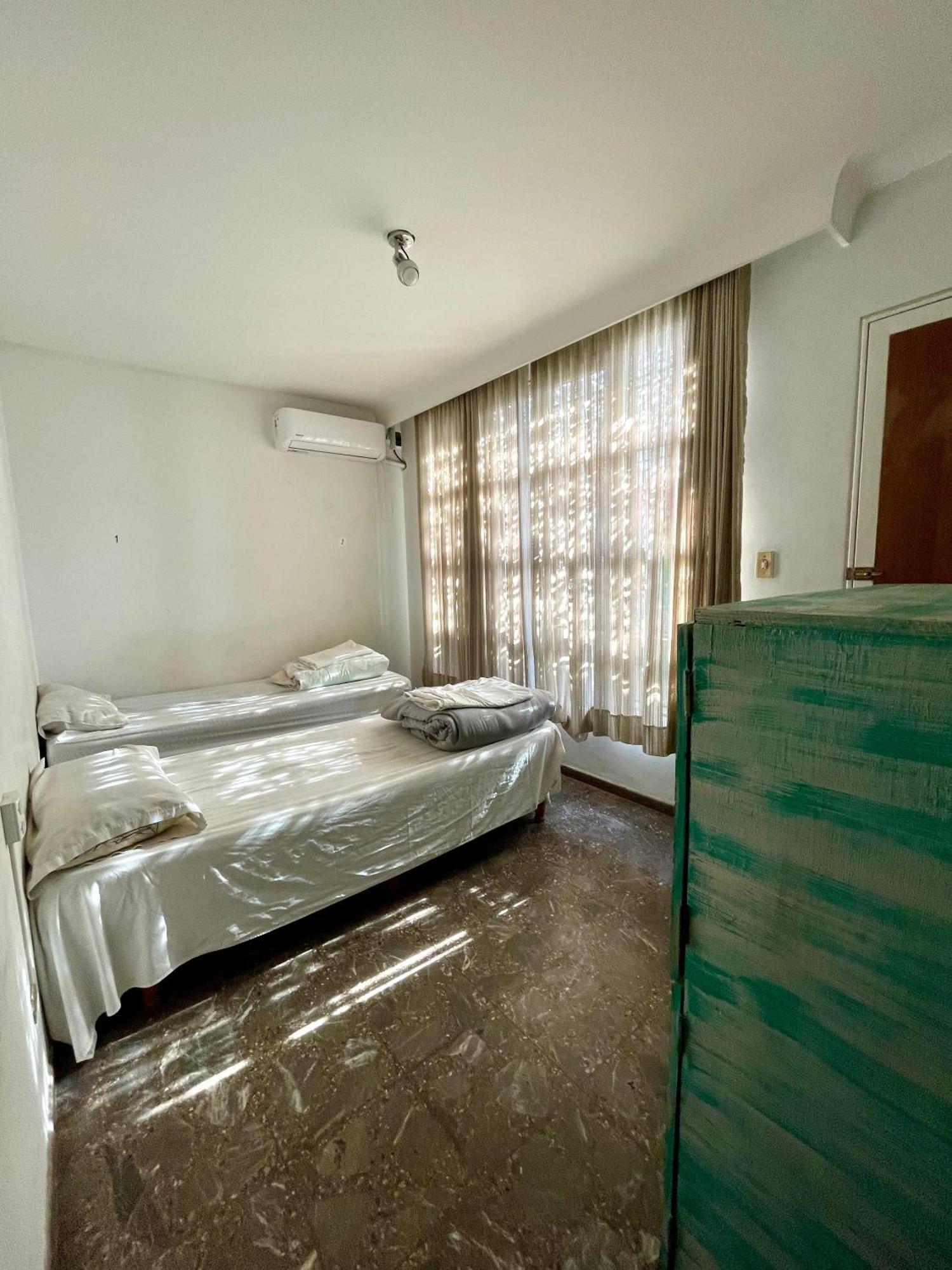 Panda Hostel ميندوزا المظهر الخارجي الصورة