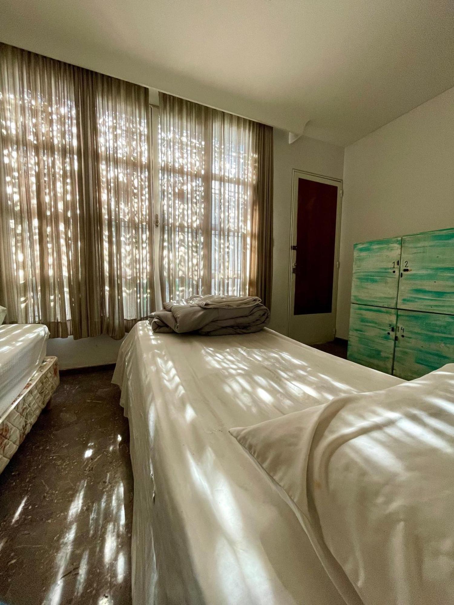 Panda Hostel ميندوزا المظهر الخارجي الصورة