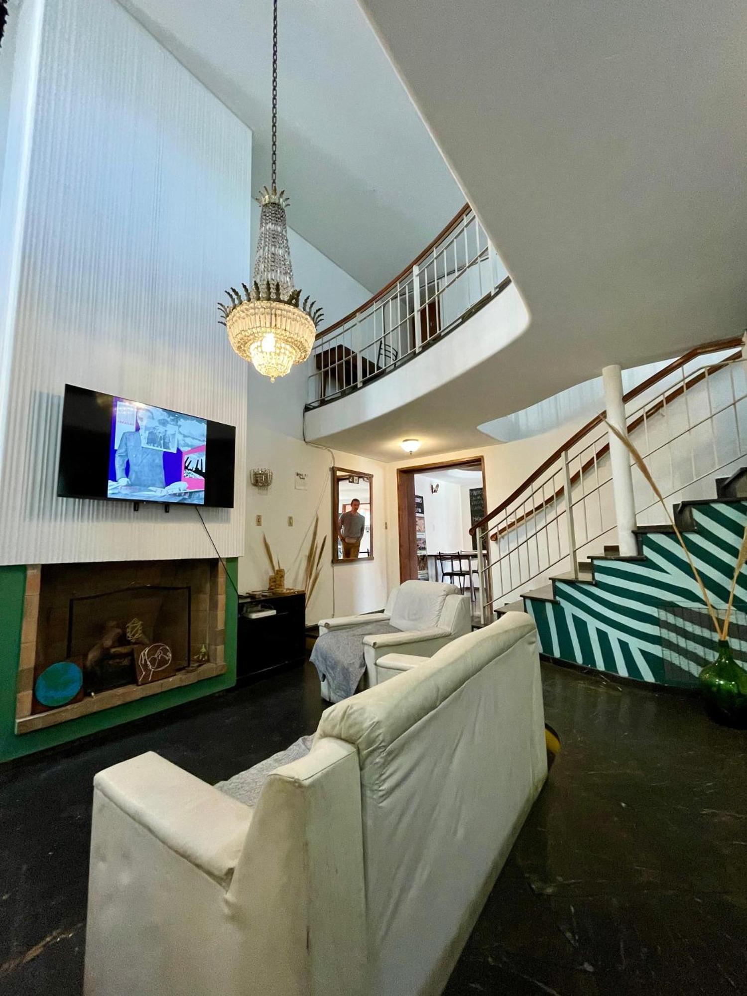 Panda Hostel ميندوزا المظهر الخارجي الصورة